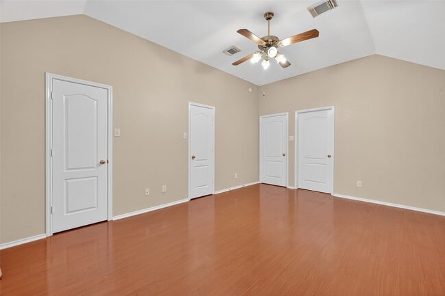 Foto del edificio - 11714 Peachwood Lake Dr