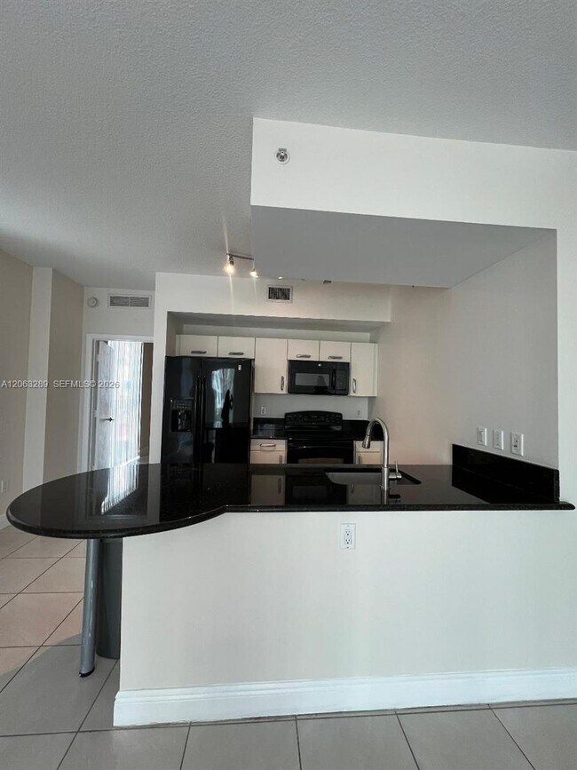 Foto del edificio - 7275 SW 90th Way