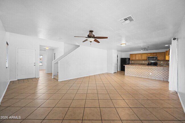 Foto del edificio - 7940 W Florence Ave
