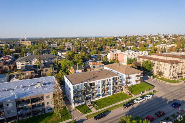 Aerial Photo - Astoria Manor