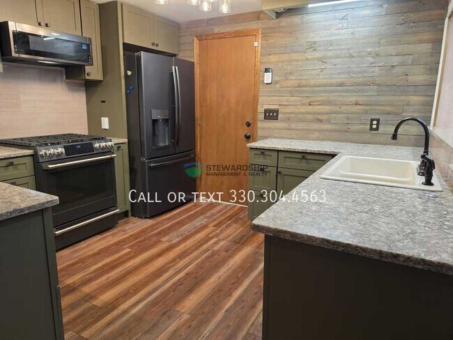 Foto del edificio - 1822 Woodlawn Ave NW