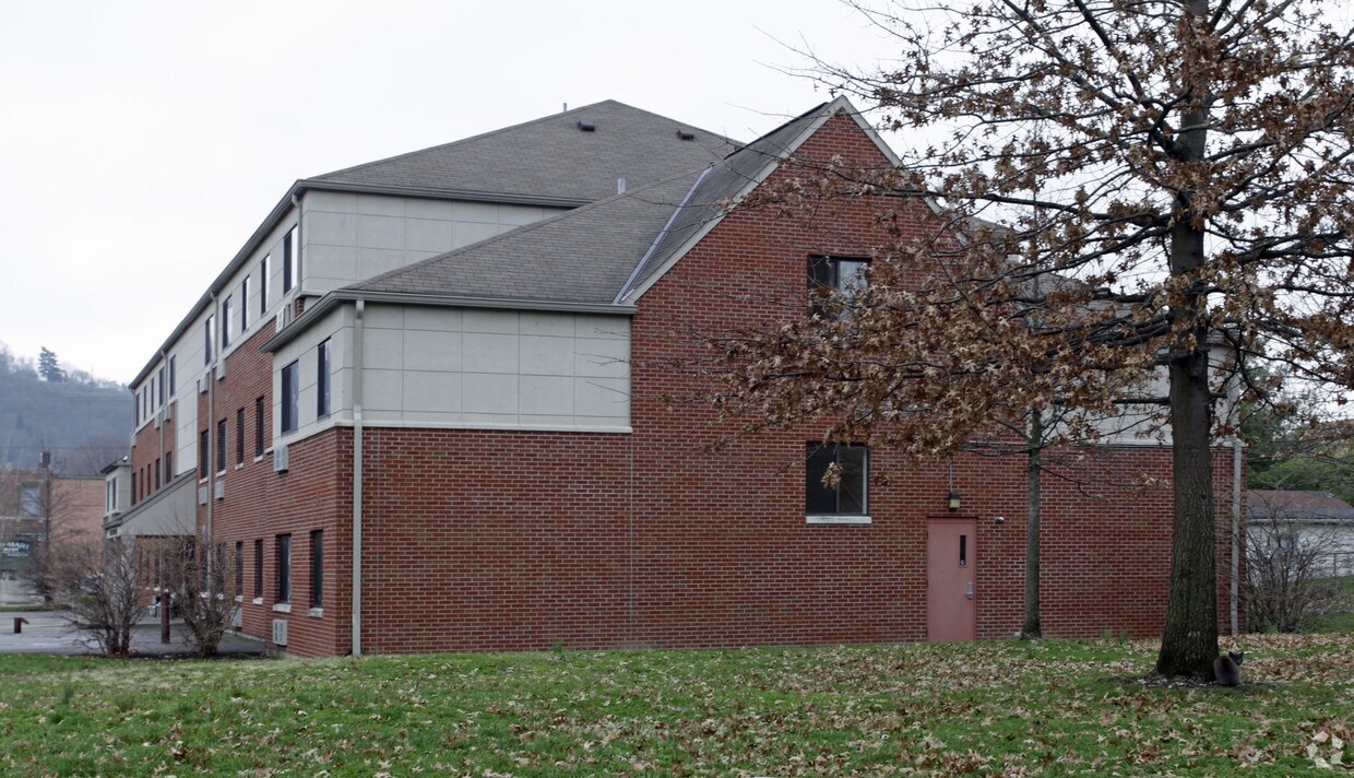 Building Photo - Austinburg Apts