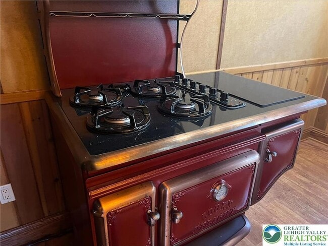 Building Photo - 4652 Hamilton Blvd