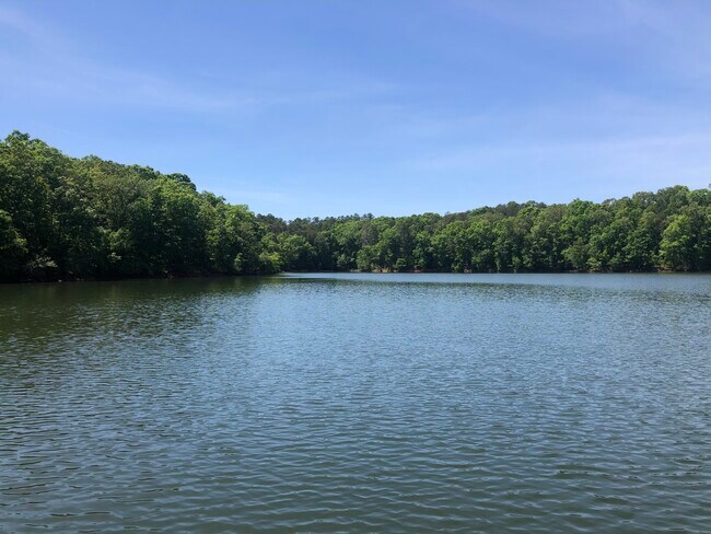 Foto del edificio - 214 Indian Trl