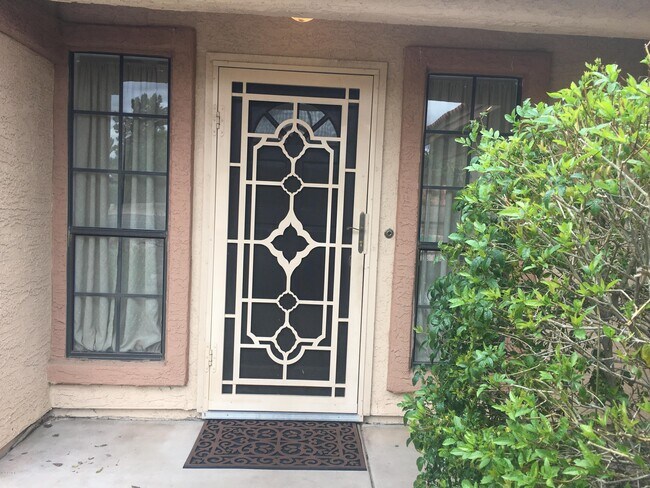 Building Photo - 5629 W Frye Rd