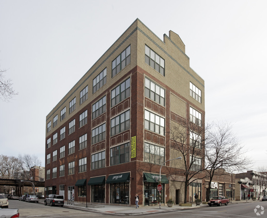 2829 N Sheffield Avenue - Sheffield Lofts