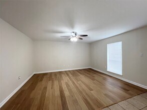 Building Photo - 130 Oyster Creek Dr