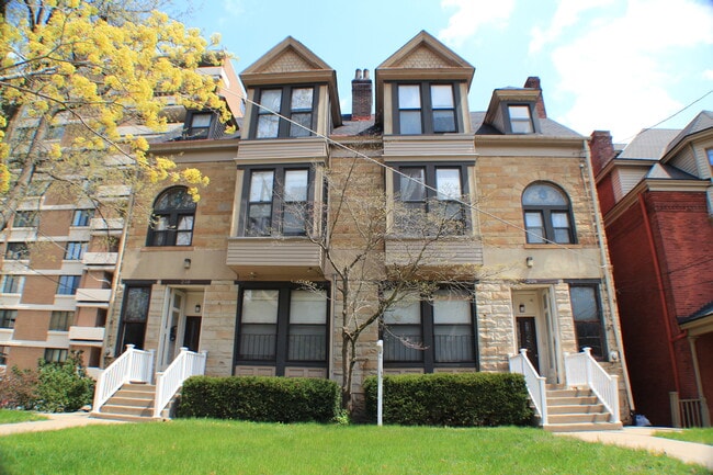 Building Photo - 210 N Dithridge St