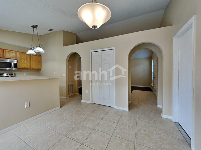 Building Photo - 30230 Rattana Ct