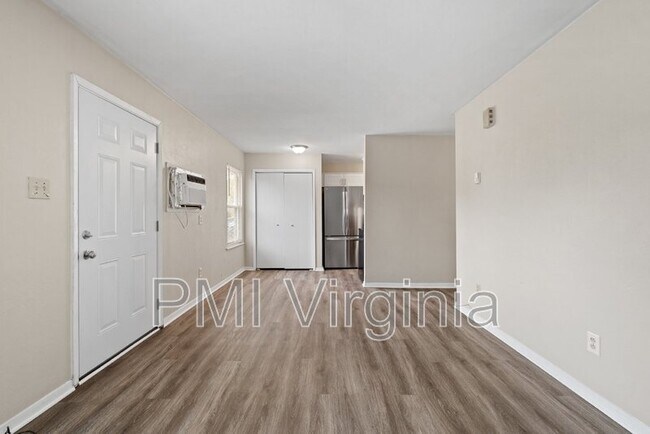 Foto del edificio - 4225 Schooner Trail