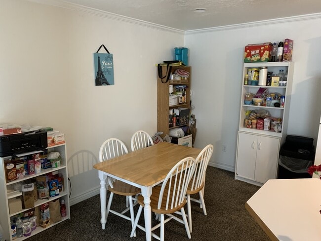 Building Photo - 1547 N 550 W