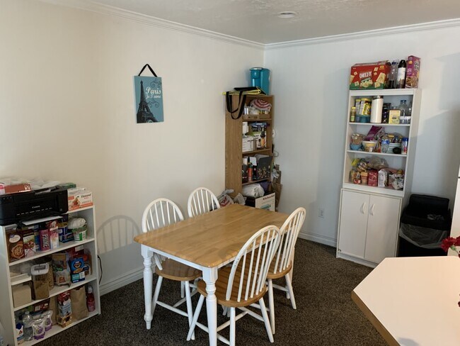 Foto del edificio - 1547 N 550 W