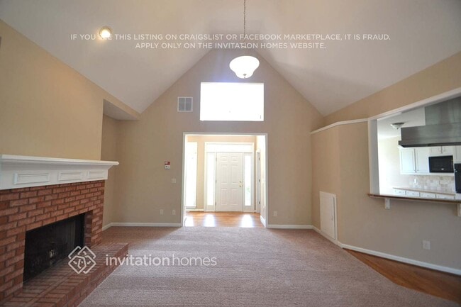 Building Photo - 1730 Dane Terrace