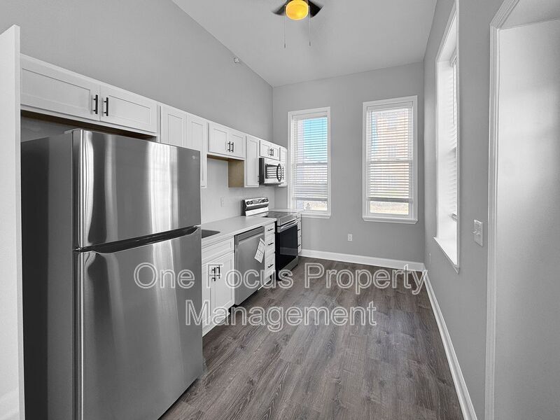 Foto principal - 1064 Mill St