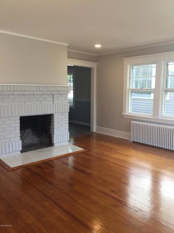 Building Photo - 269 Sound Beach Ave