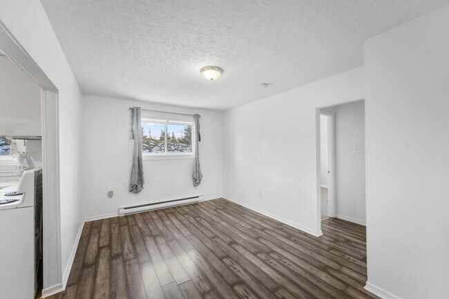 Photo du bâtiment - 6 Sundial Pl