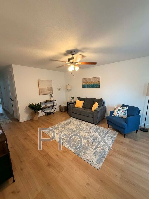 Foto del edificio - 2121 S Kentucky Ave