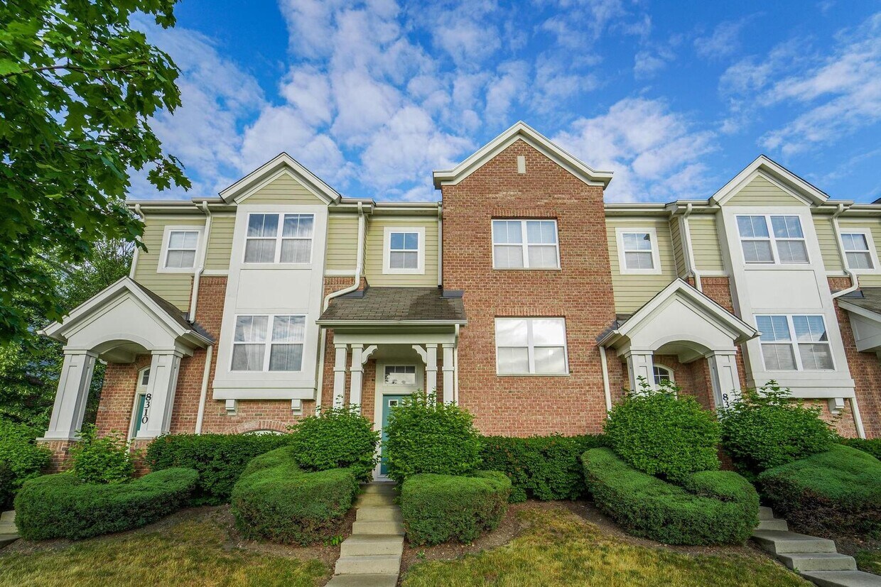 Foto principal - 8312 Avalon Dr