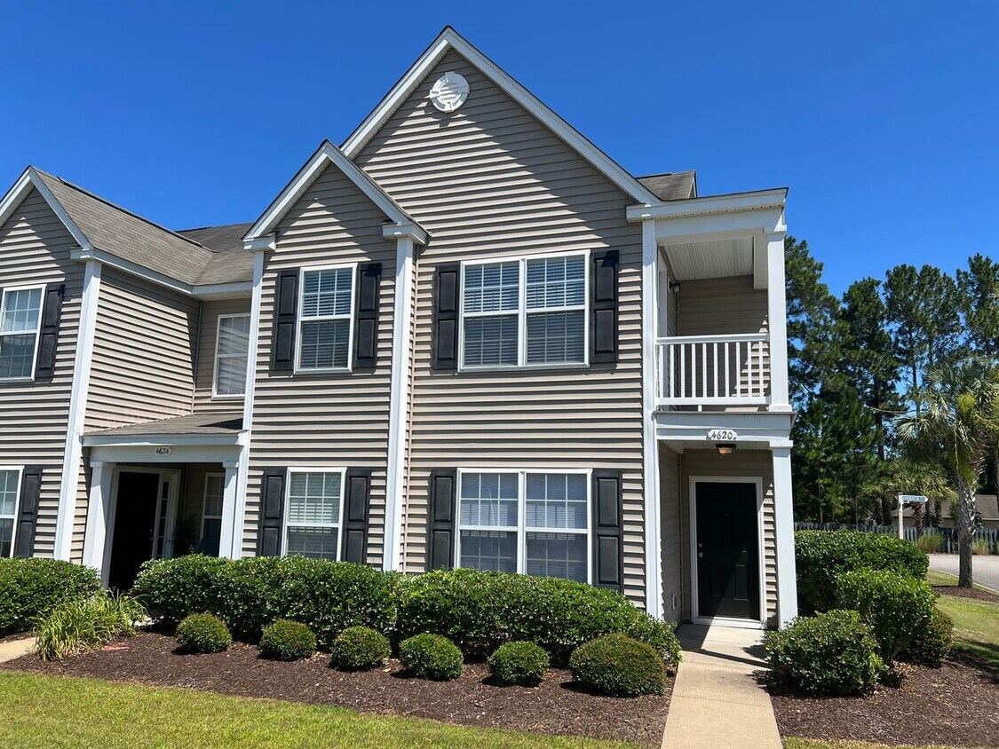 4620 Livorn Loop, Myrtle Beach, SC 29579 Townhome Rentals in Myrtle