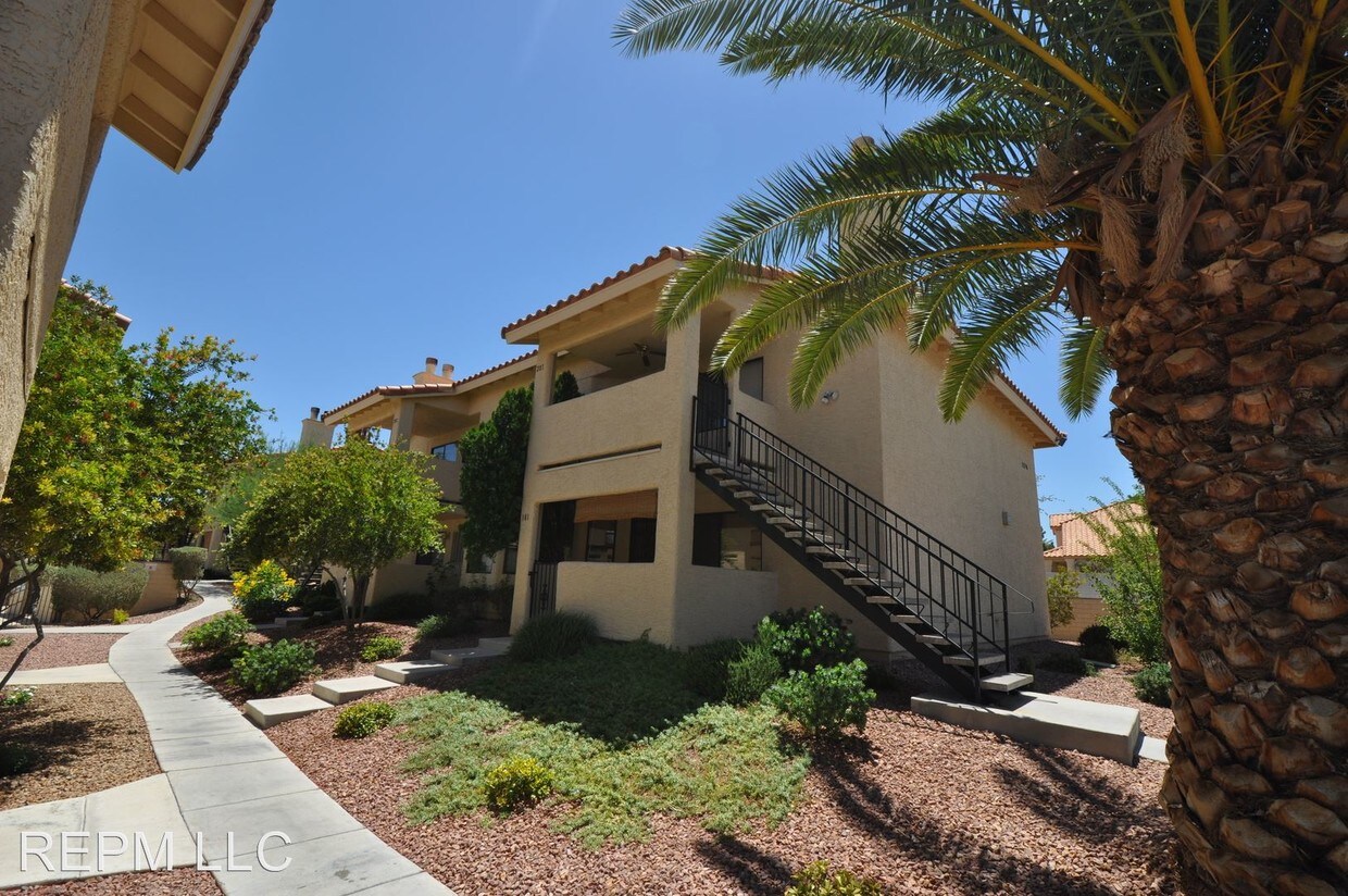 1120 Observation Dr, Las Vegas, NV 89128 House Rental in Las Vegas, NV