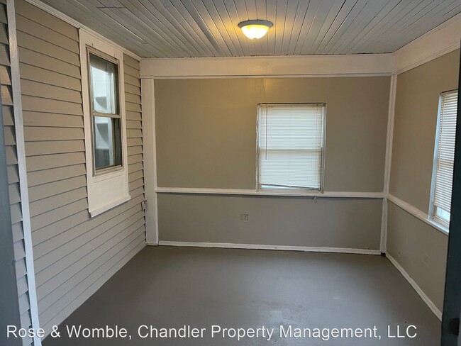Building Photo - 4 br, 2.5 bath House - 814 Harrington Avenue