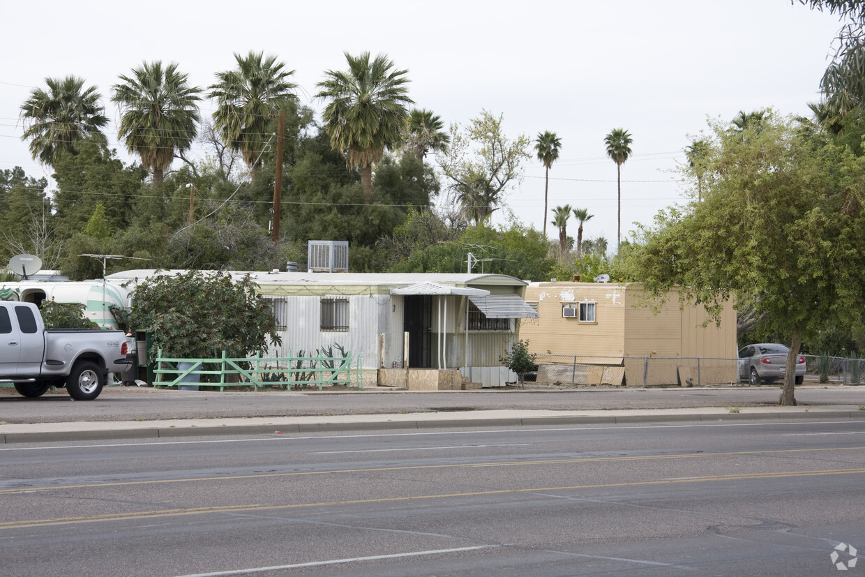 Building Photo - Lazy D Mobile Home Park