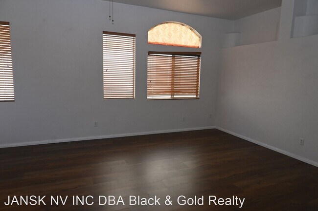 Building Photo - 3 br, 2 bath House - 1108 Coral Rainbow Ave