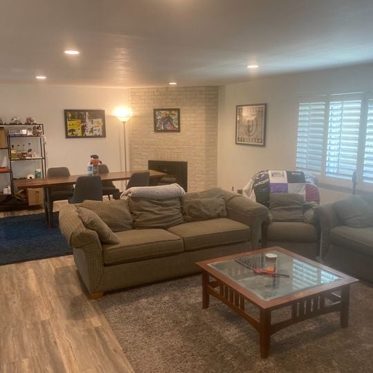 Large Living Room - 11337 Nebraska Ave