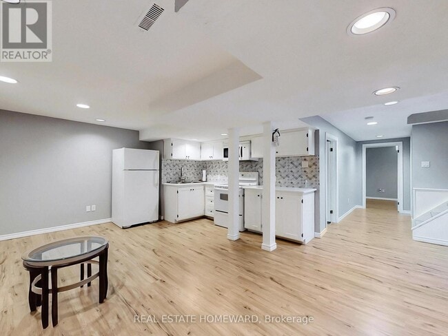 Building Photo - 106 Walton Dr