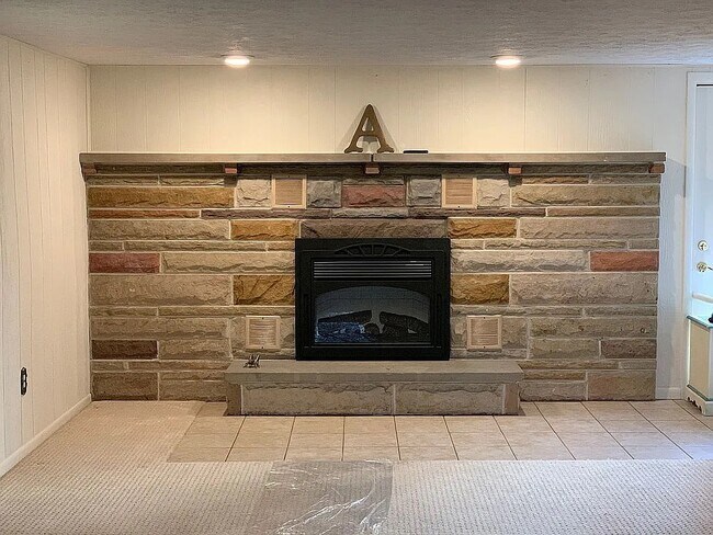 Foto del edificio - 114 Hillcrest Acres