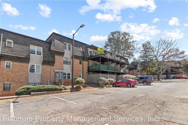 Building Photo - 2 br, 2 bath House - 335 Winding River Dr # F