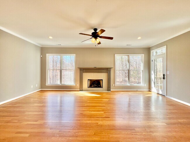 Foto del edificio - 7809 Deer Trail