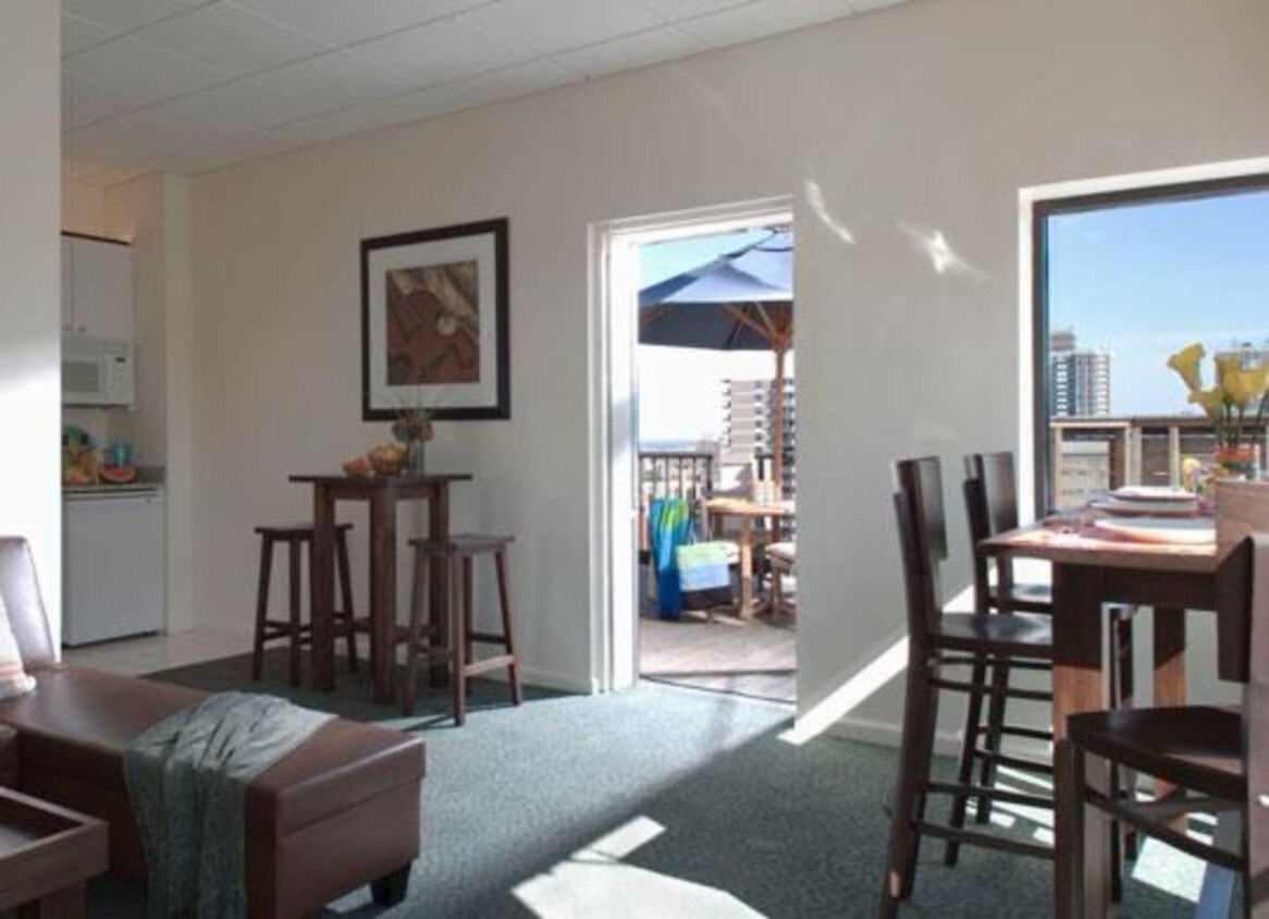 Foto principal - 215-256 W 94th St