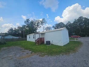 Building Photo - 4716 Chumuckla Hwy