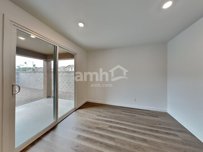 Foto del edificio - 20177 W Thomas Rd