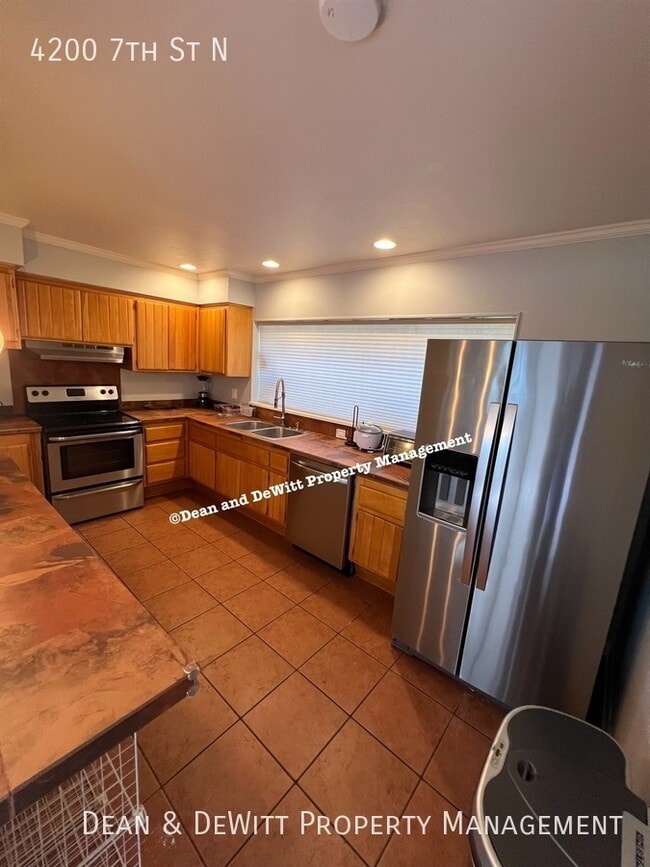 Building Photo - 4200 7th St N