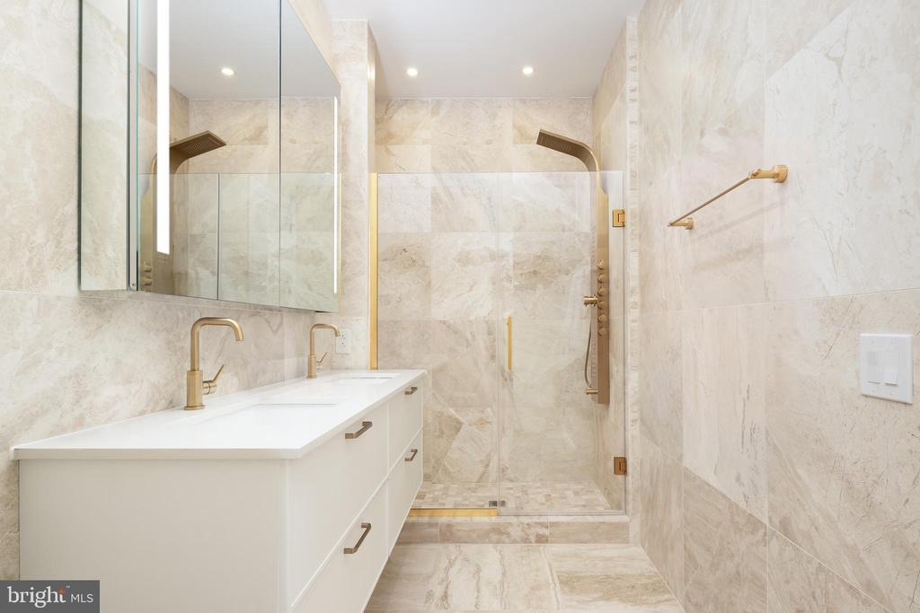 Foto principal - 1099 Germantown Ave