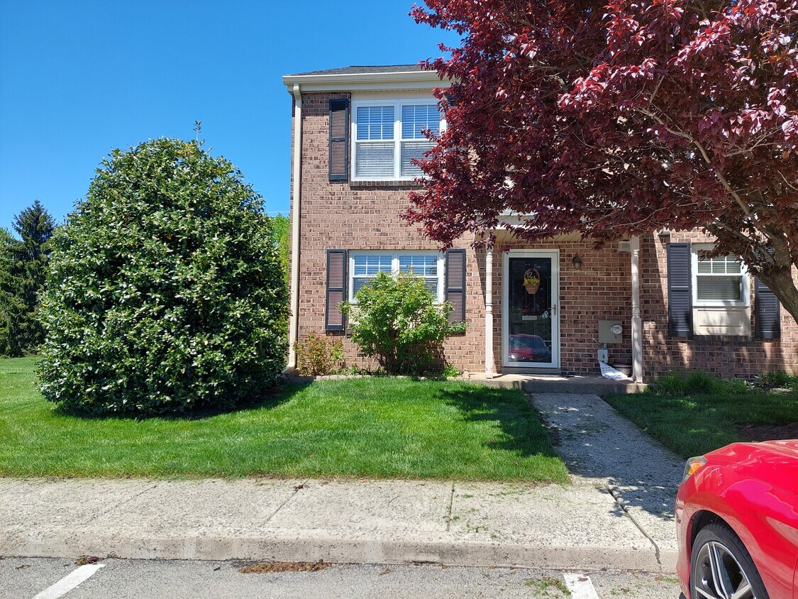 12 Coventry Ct Unit 12 Coventry, Blue Bell, PA 19422 Condo for Rent