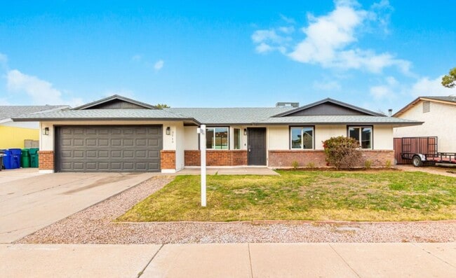 Building Photo - 3740 E Harmony Ave