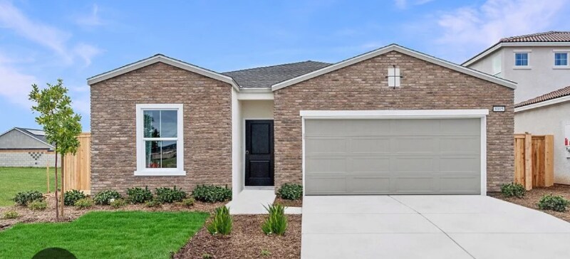 Foto principal - 7095 E Amherst Ave