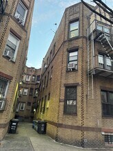 Building Photo - 58-40 43rd Ave