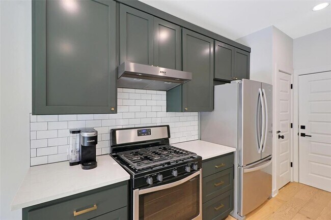 Building Photo - 6409 Berkman Dr