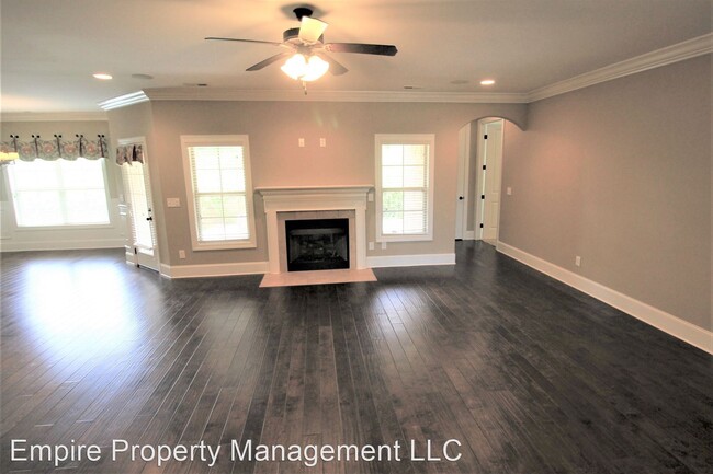 Building Photo - 3 br, 3 bath House - 104 Legacy Trace Dr