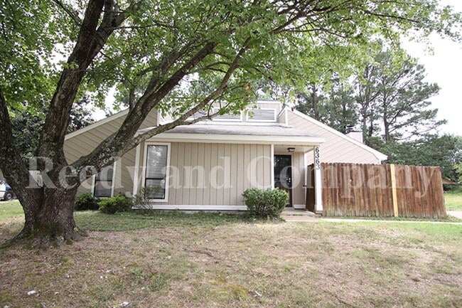 Building Photo - 6363 Thistlebrook Dr