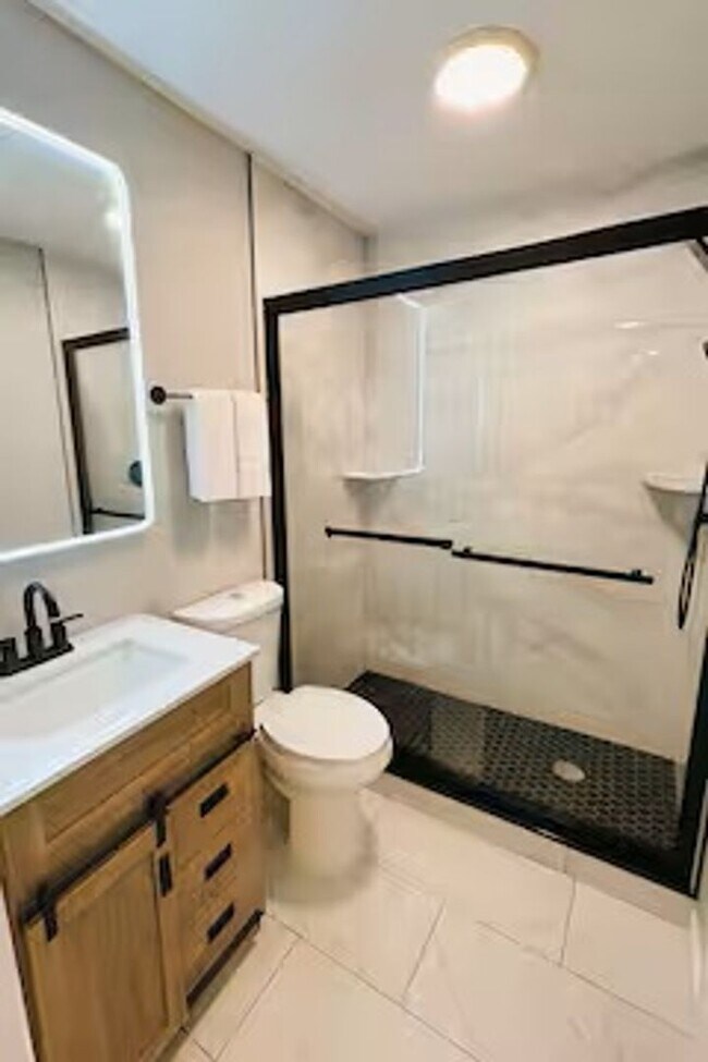 Foto del edificio - 674 N 34th St
