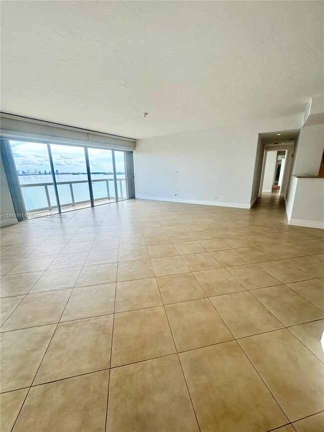 Building Photo - 2451 Brickell Ave