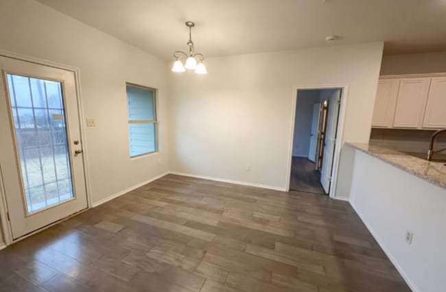 Building Photo - 2552 Cumberland Trail