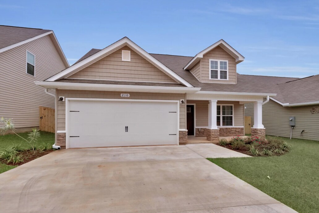 Primary Photo - 210 Wainwright Dr