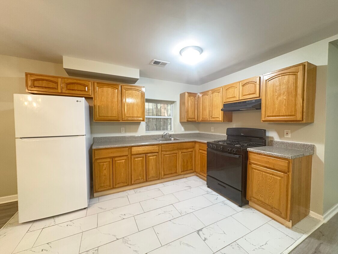 Foto principal - 961 Bergen St