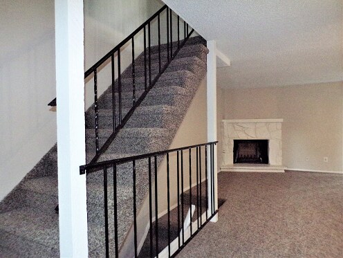Primary Photo - 9105 Oberon Rd